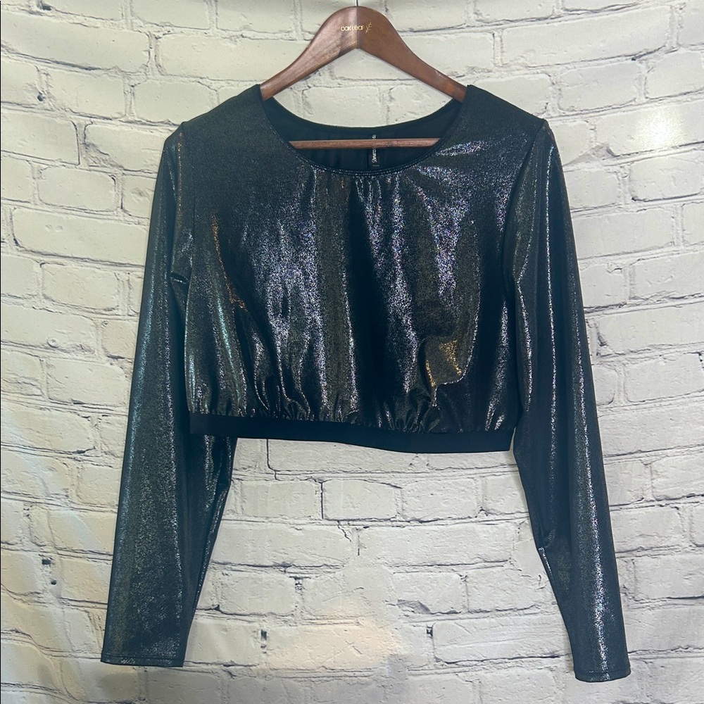Torrid Black Metallic Shimmery Long Sleeve Crop Top Size 3X Brand New W/Tags